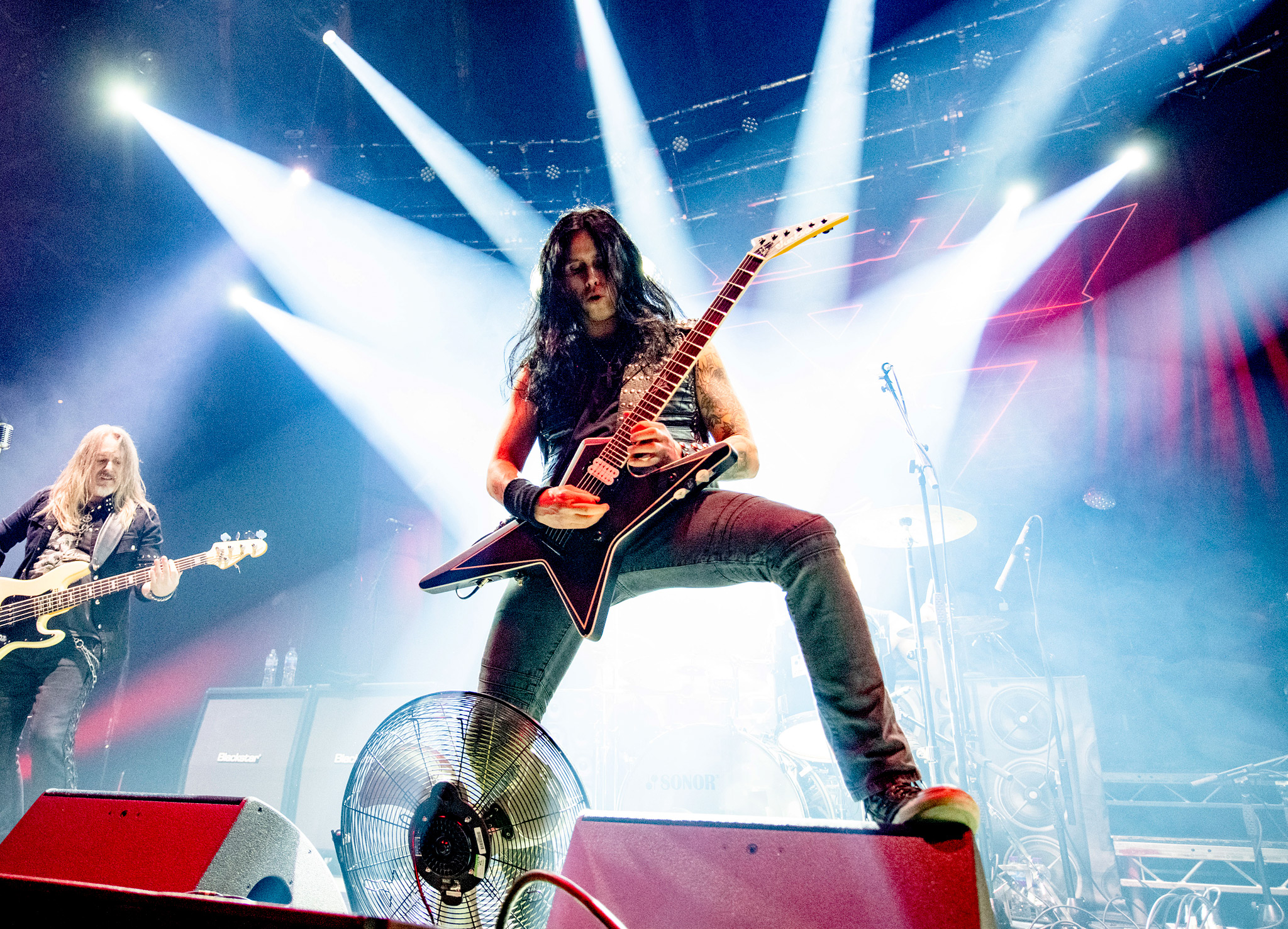 Gus  G