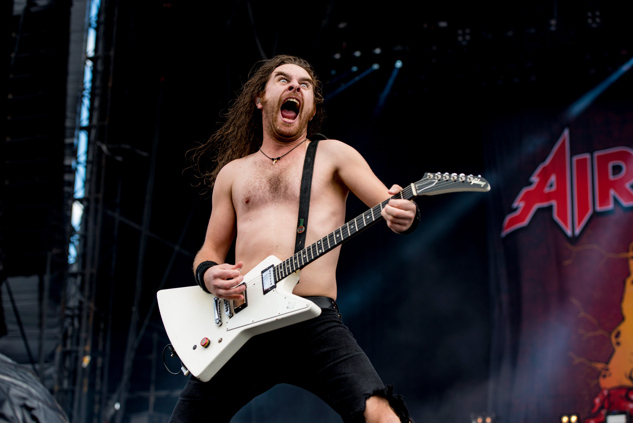 Airbourne  -  Download  Festival