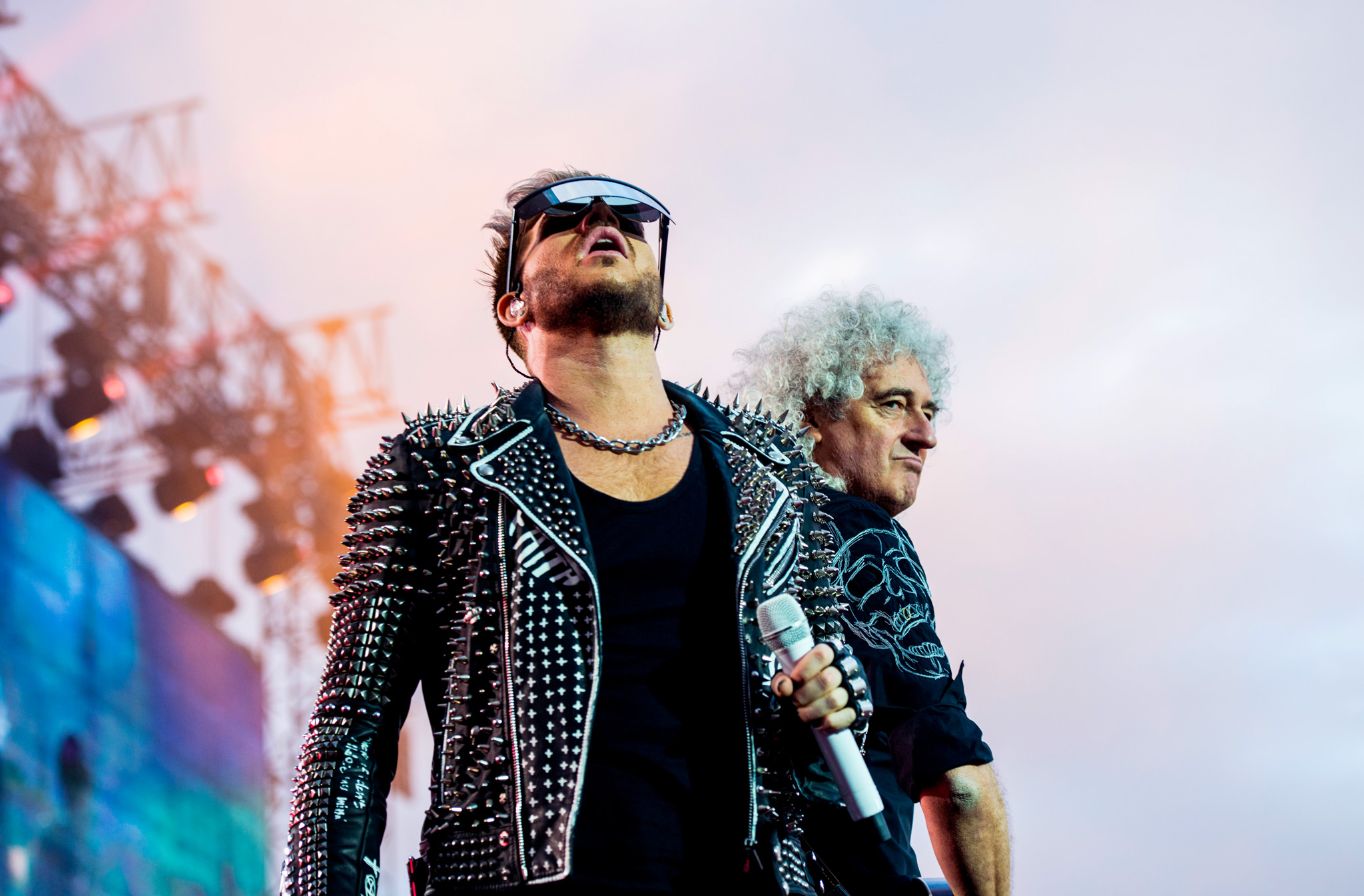 Queen  +  Adam  Lambert  -  Isle  Of  Wight  Festival